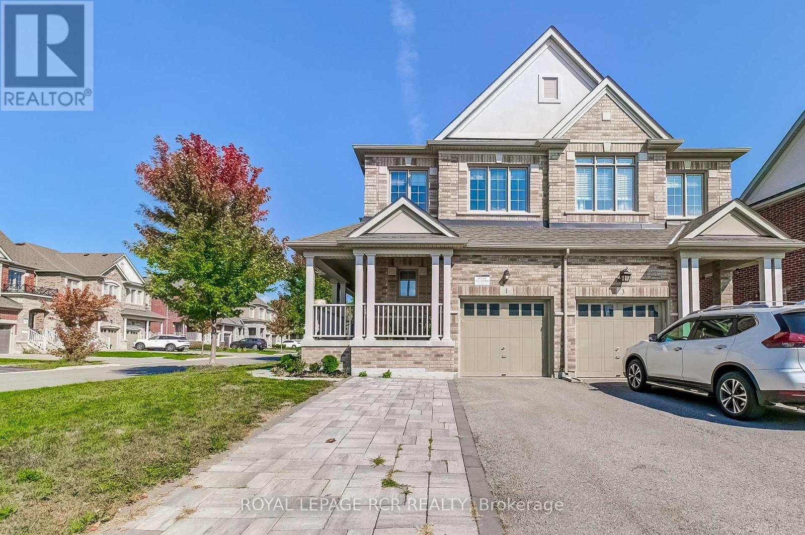 Semi-Detached/Link at 1 SILVER CHARM DRIVE, East Gwillimbury