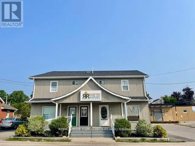 Other at C - 13 JOHN STREET W, Bradford West Gwillimbury (Bradford)
