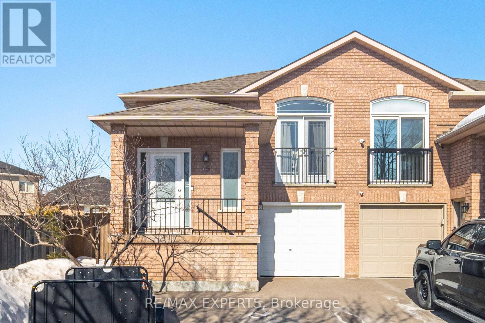 Semi-Detached/Link at 75 CORKWOOD CRESCENT, Vaughan (Maple)