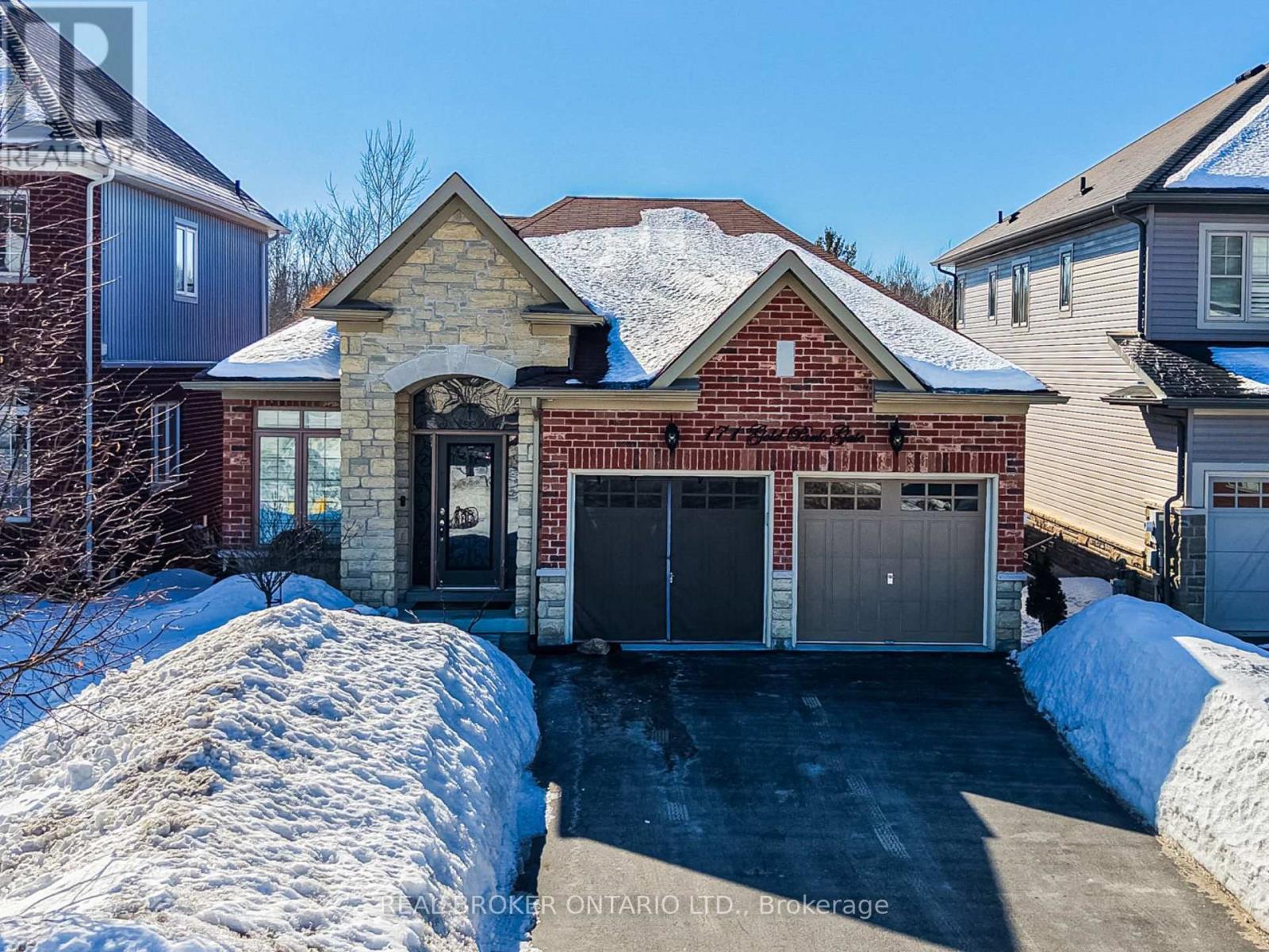 Detached at 171 GOLD PARK GATE, Essa (Angus)