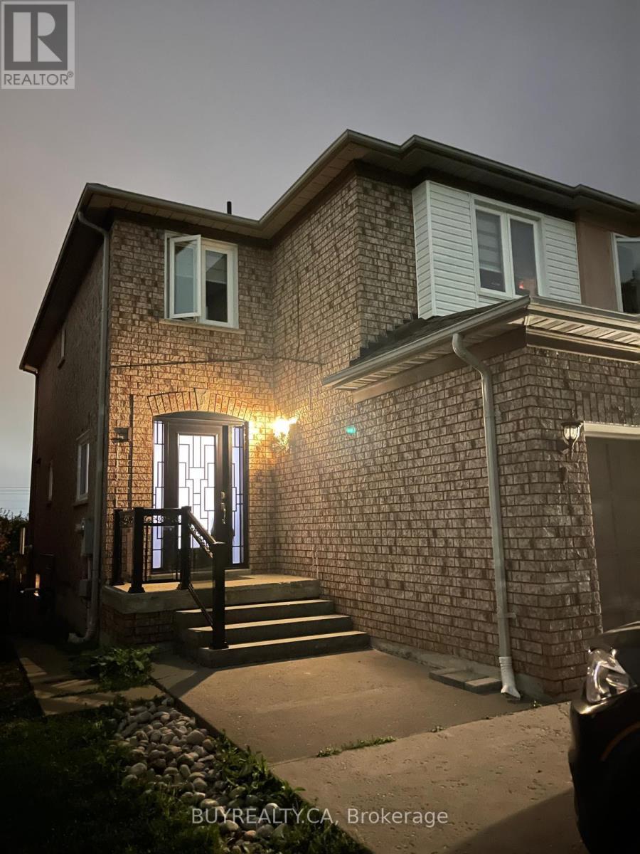 Semi-Detached/Link at 85 OCTOBER LANE, Aurora (Aurora Grove)