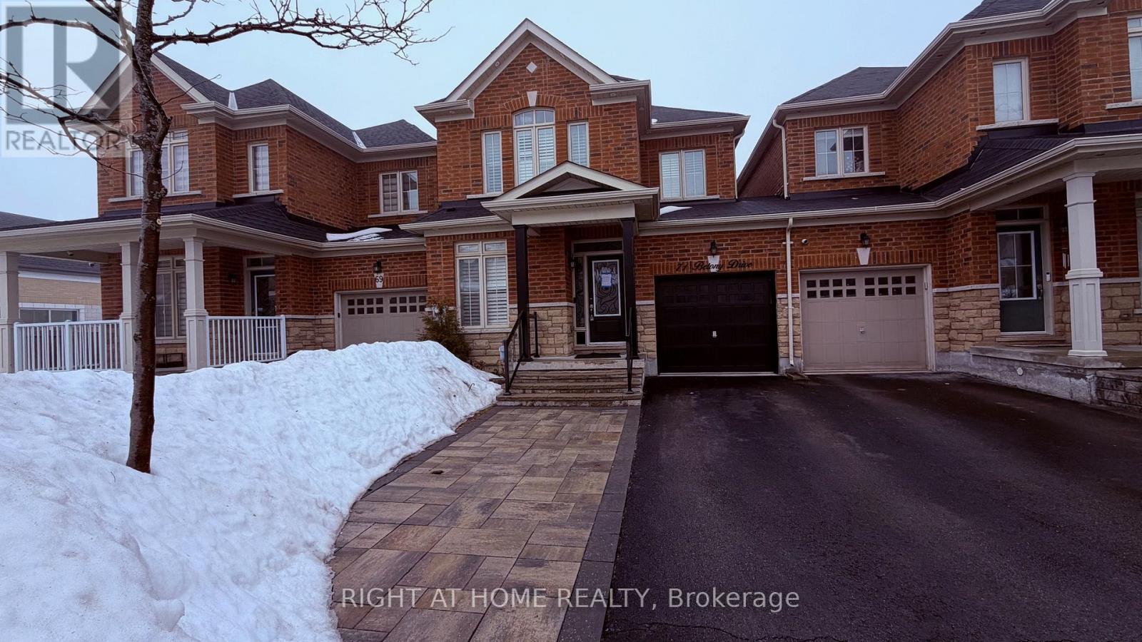 Townhouse at 71 BETONY DRIVE, Richmond Hill (Oak Ridges)