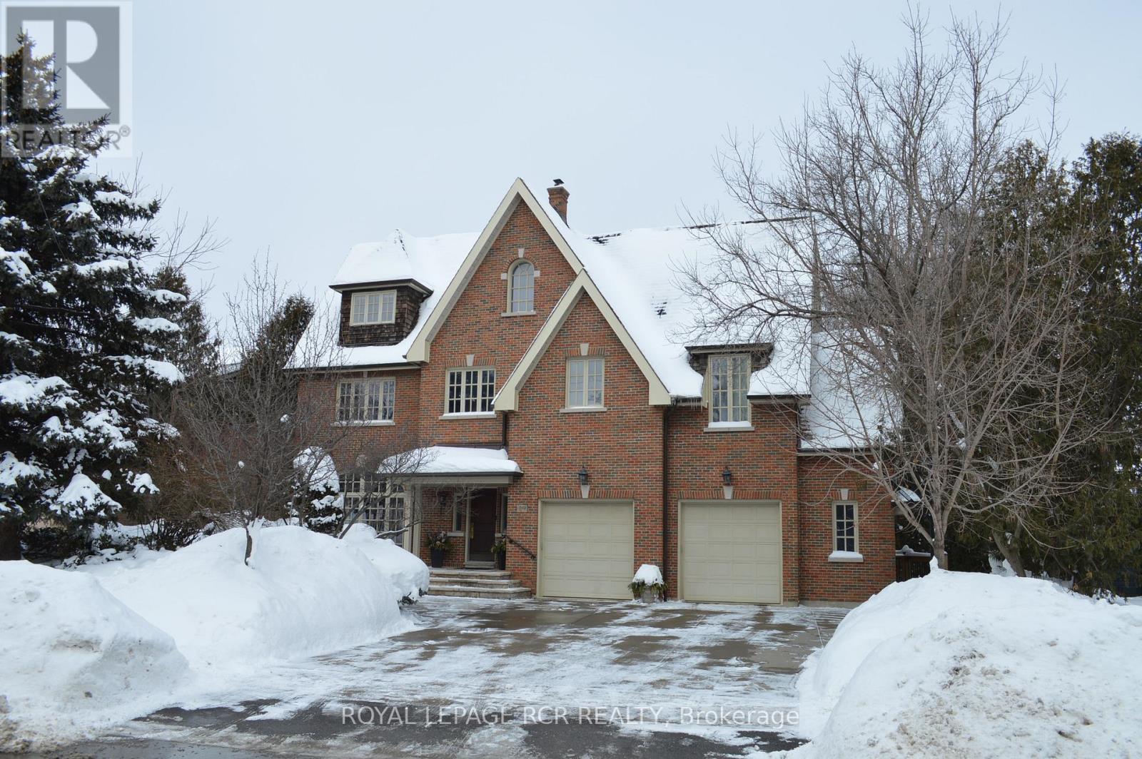 Detached at 34 GARDEN AVENUE, Richmond Hill (South Richvale)