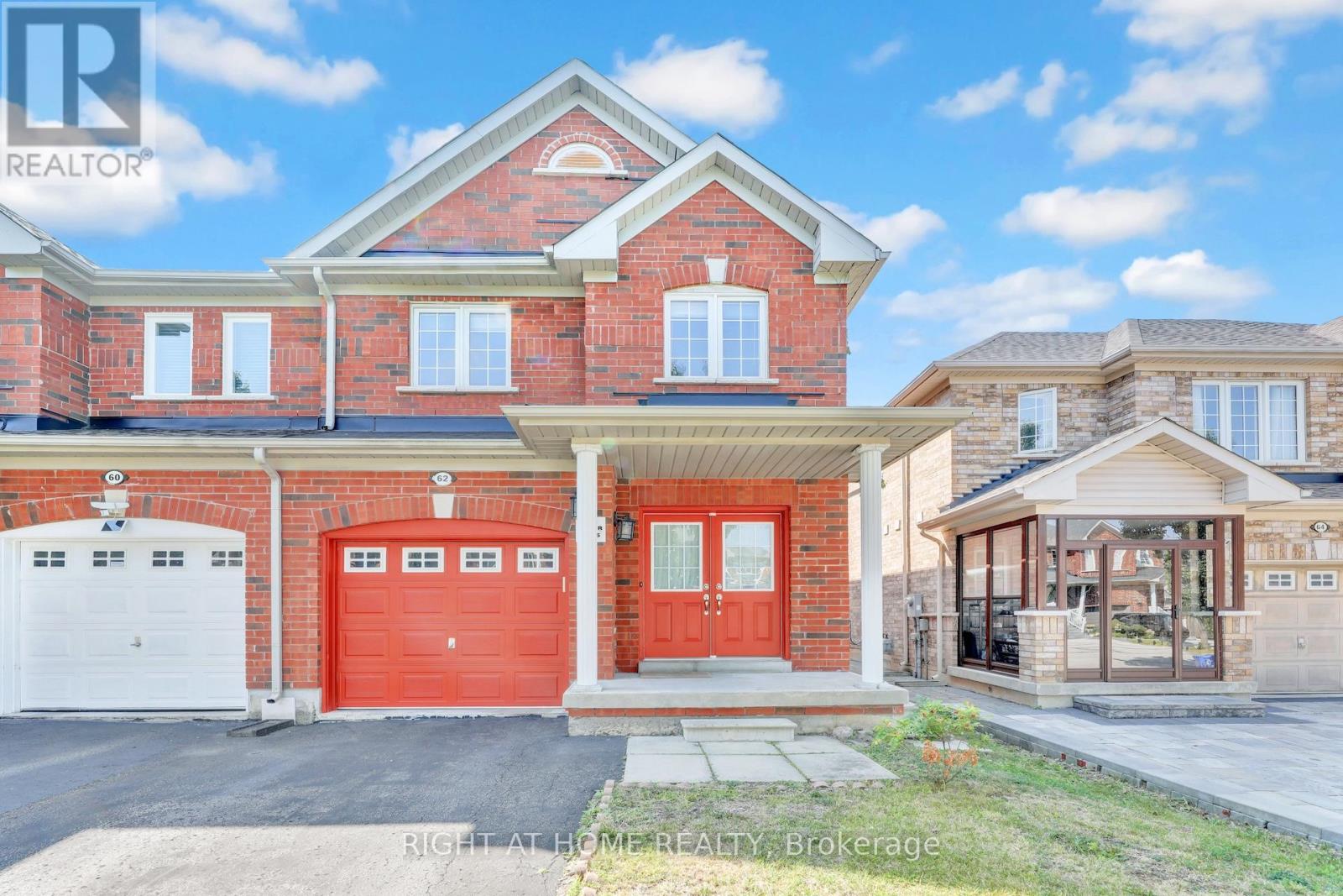Semi-Detached/Link at 62 MARTINI DRIVE, Richmond Hill (Rouge Woods)