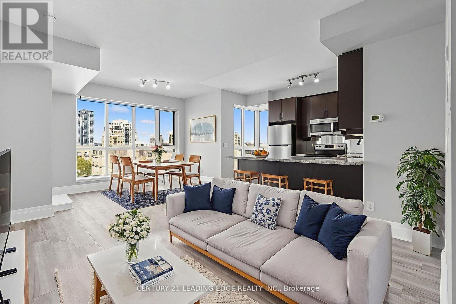 Apartment at 505 - 21 UPPER DUKE CRESCENT, Markham (Unionville)