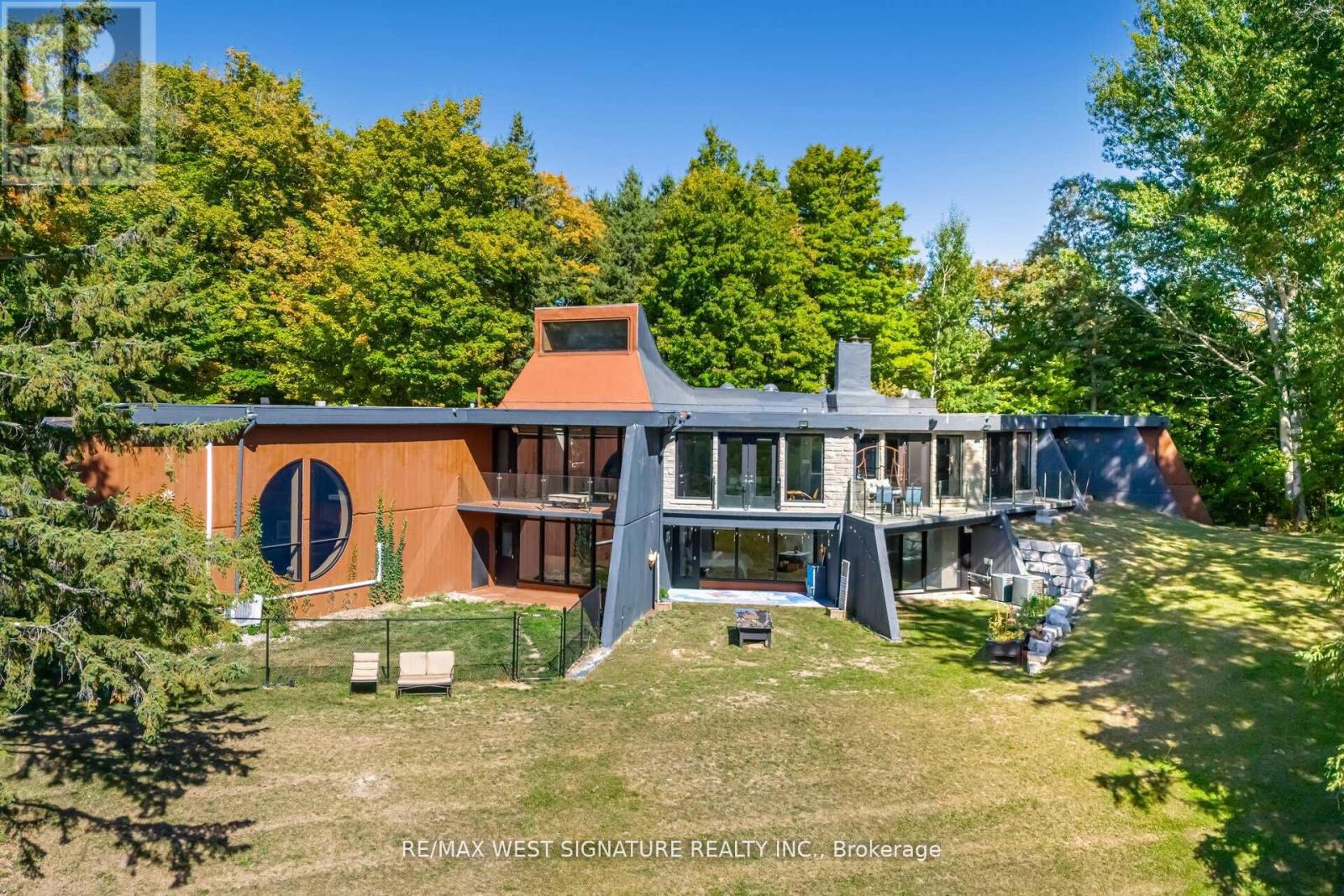 Detached at 13280 7TH CONCESSION, King