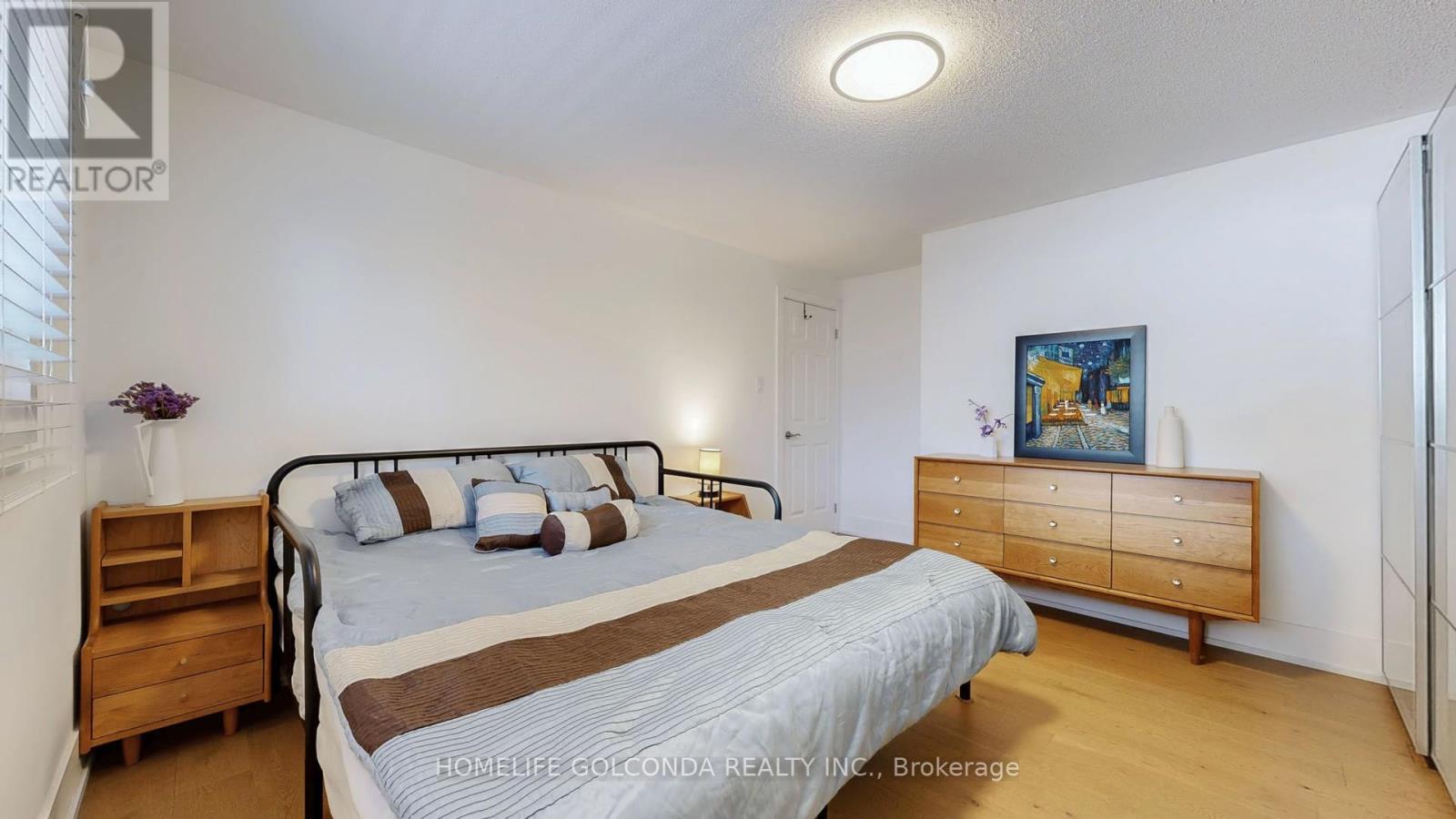 Detached at 54 SENATOR REESOR'S DRIVE, Markham