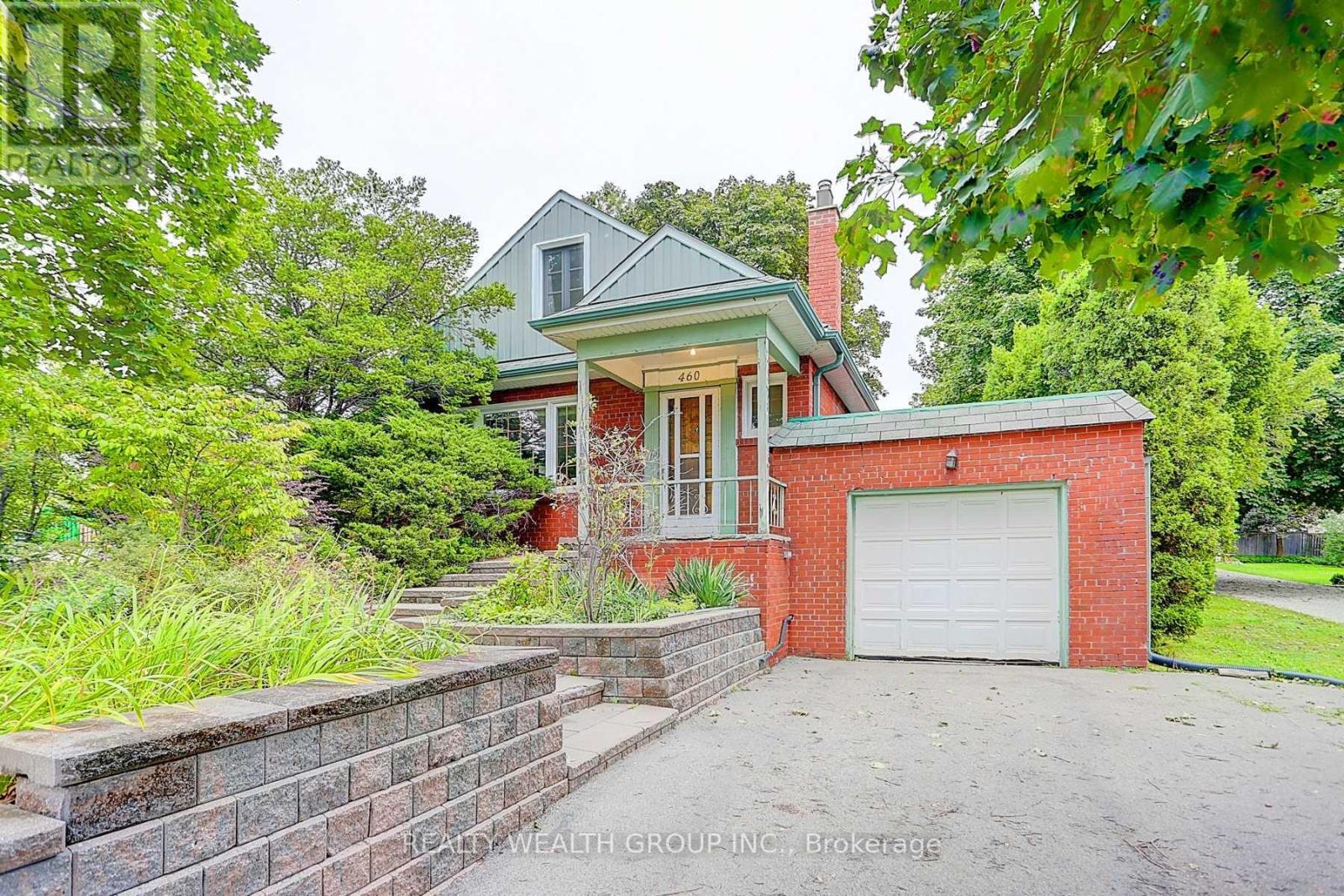 Detached at 460 MAIN STREET, King (Schomberg)