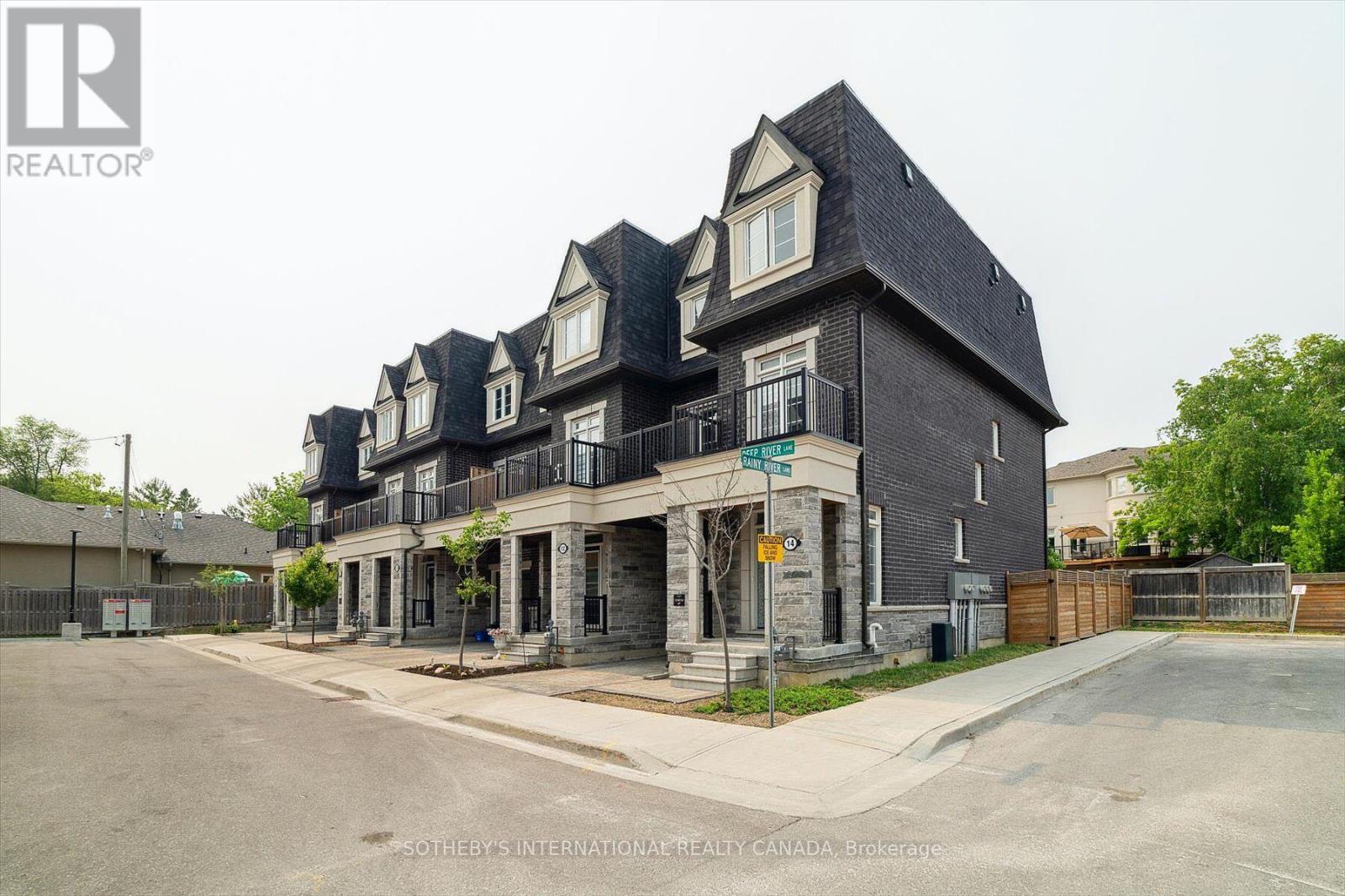 Townhouse at 12 DEEP RIVER LANE S, Richmond Hill (Westbrook)
