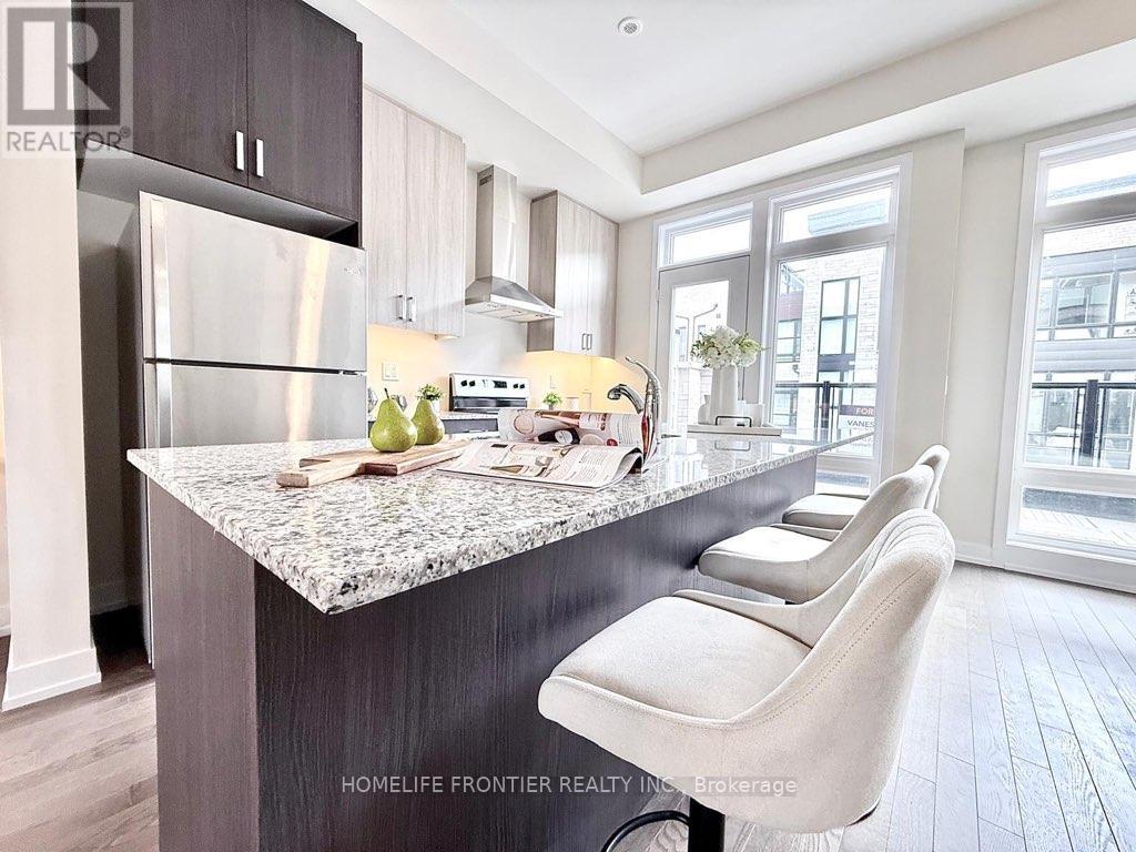 Townhouse at 39 CREDIT LANE, Richmond Hill (Jefferson)