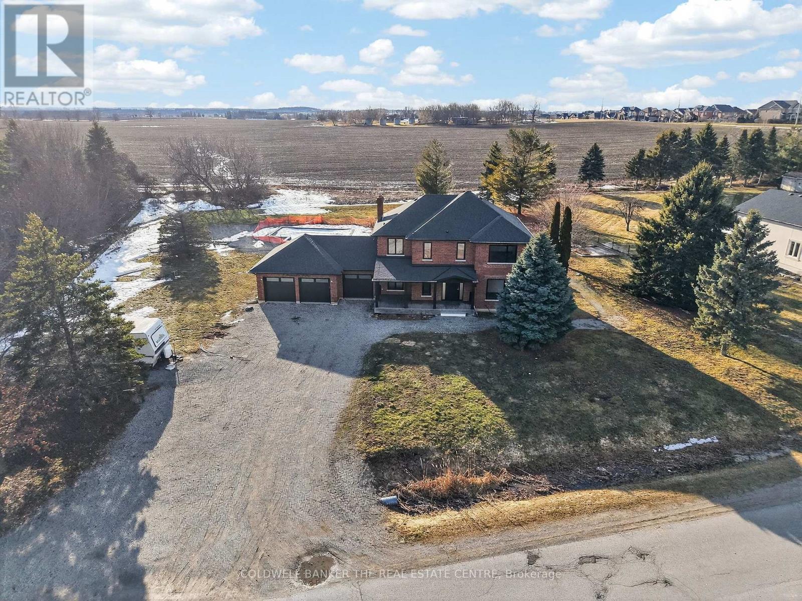 Detached at 8 BROWNLEE DRIVE, Bradford West Gwillimbury