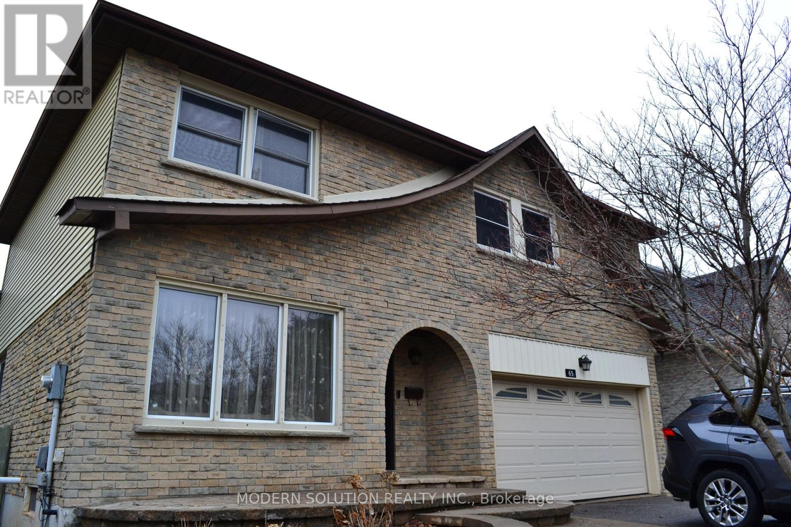Detached at 65 MANNING CRESCENT, Newmarket (Gorham-College Manor)