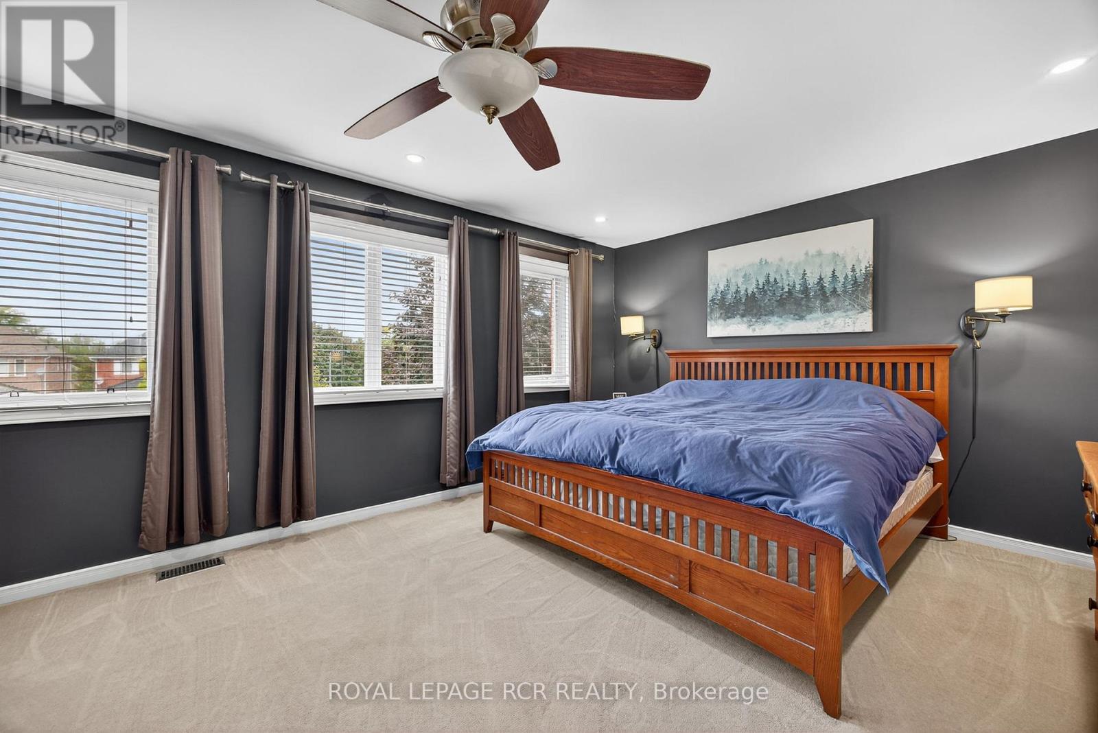 Detached at 165 BONNY MEADOWS DRIVE, Aurora