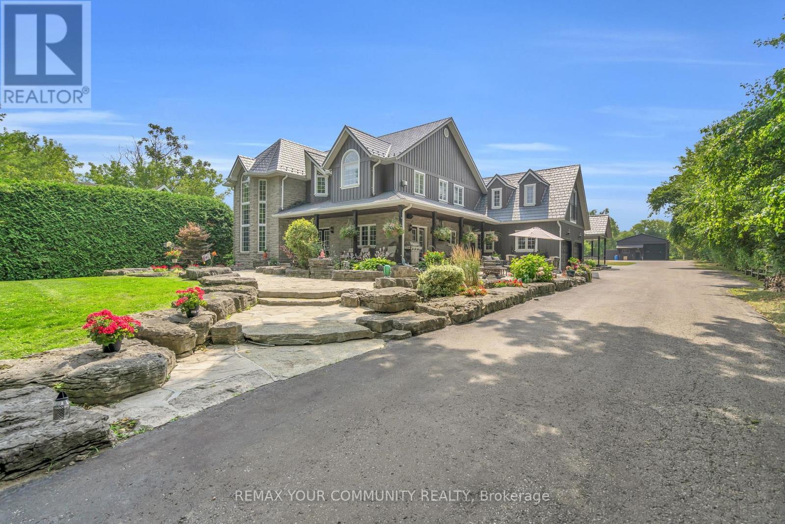 Detached at 515 LAKE DRIVE E, Georgina (Historic Lakeshore Communities)