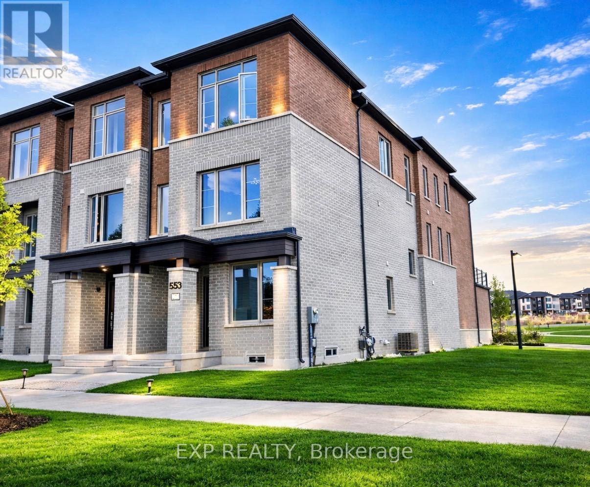 Townhouse at MAIN - 553 VINE CLIFF BOULEVARD, Markham