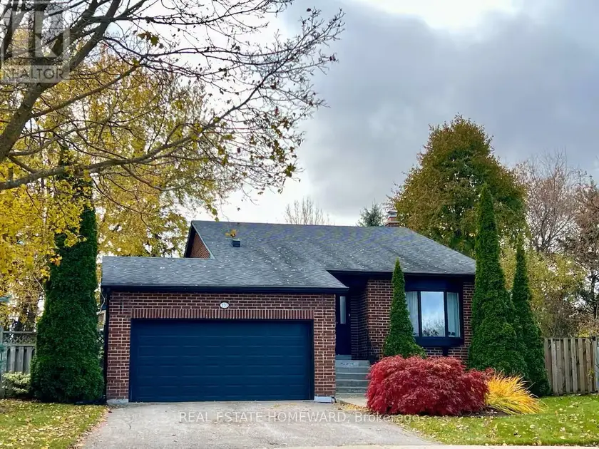 Detached at 170 HARRISON DRIVE, Newmarket (Bristol-London)