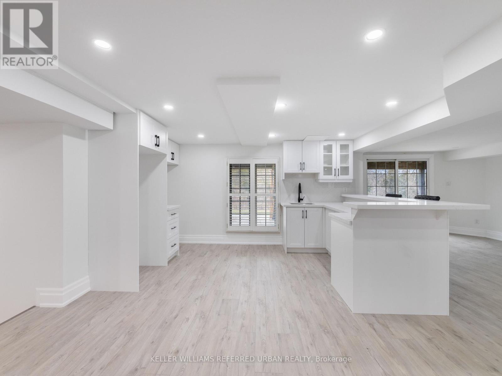 Detached at 17 SLEEPY HOLLOW LANE, Whitchurch-Stouffville