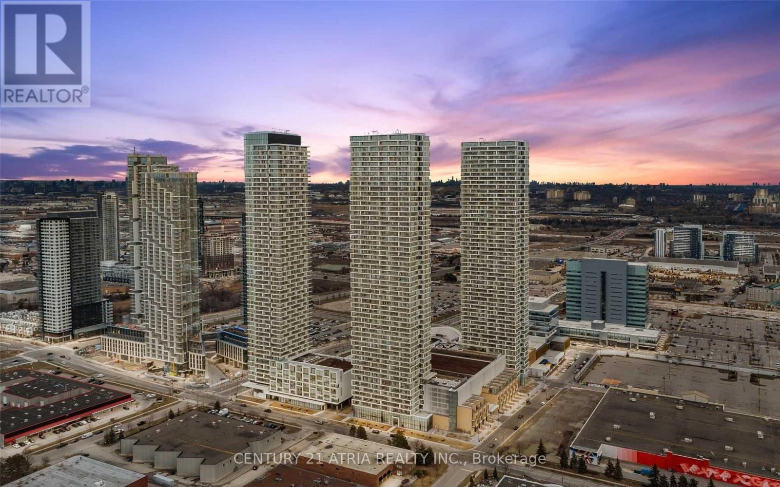 Apartment at 2611 - 5 BUTTERMILL AVENUE, Vaughan (Vaughan Corporate Centre)