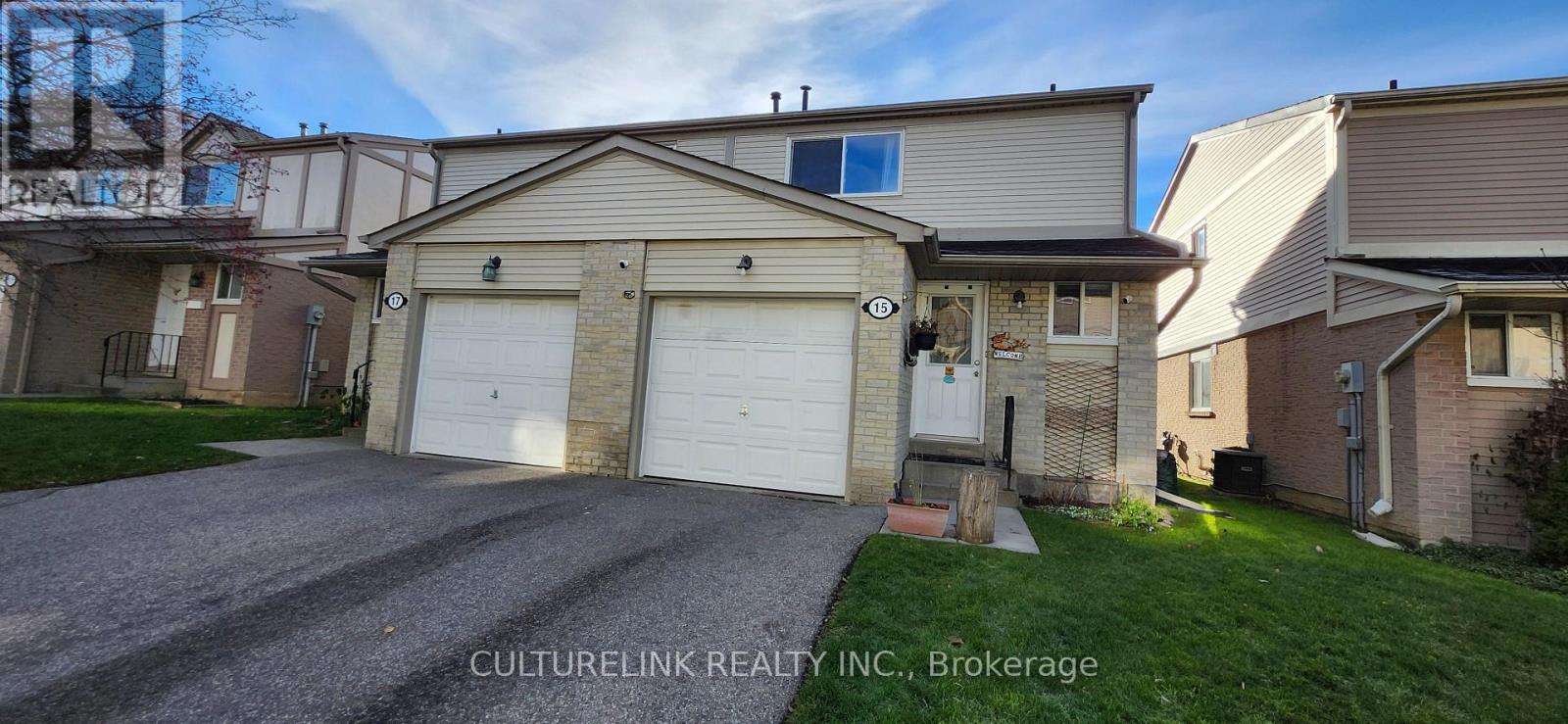 Semi-Detached/Link at 2/F ROOM - 15 NEWPORT WAY, Markham (Thornhill)