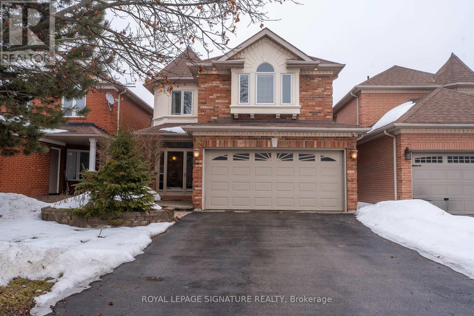 Detached at 406 HEWITT CIRCLE, Newmarket (Summerhill Estates)