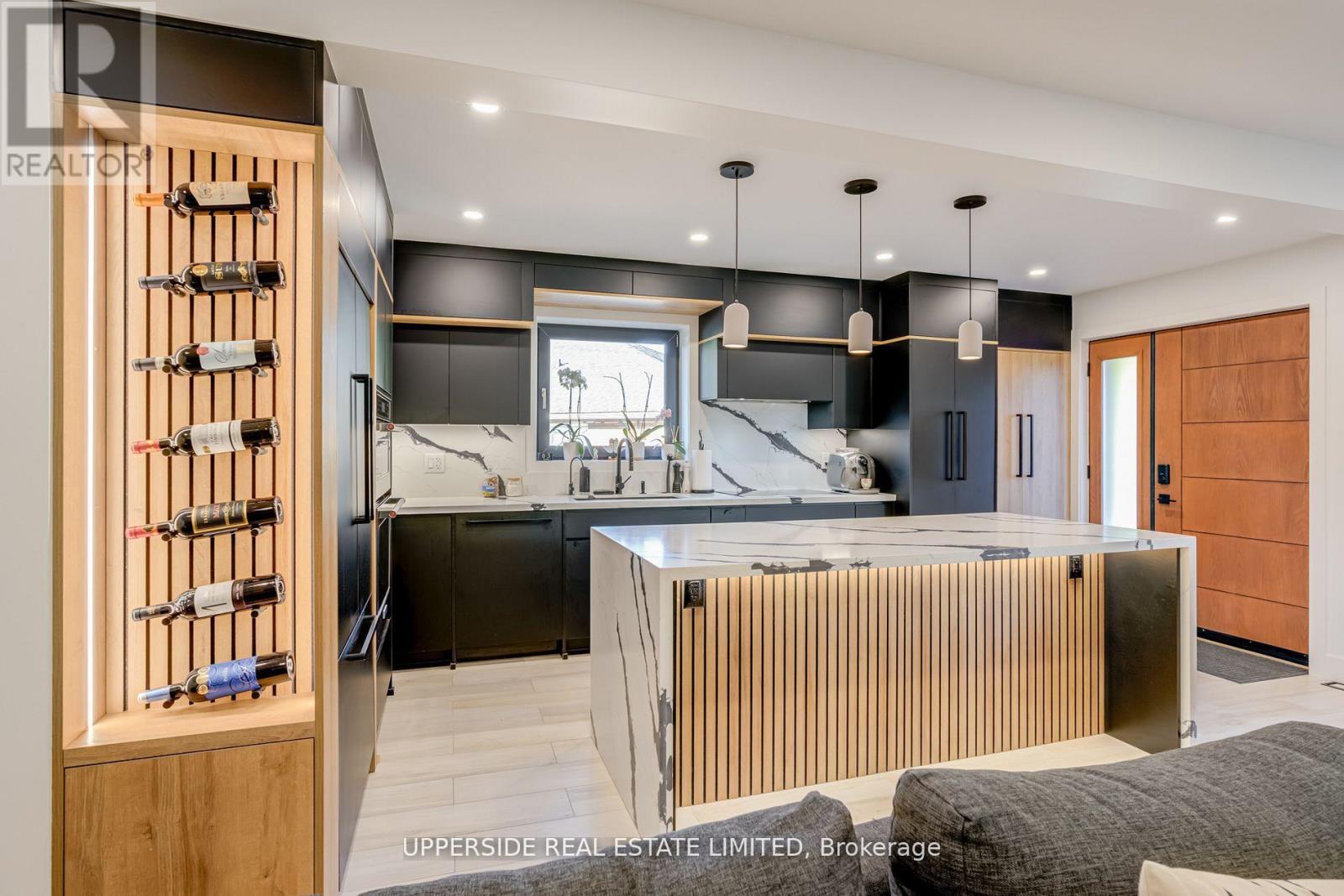 Semi-Detached/Link at 61 MARLIN COURT, Newmarket