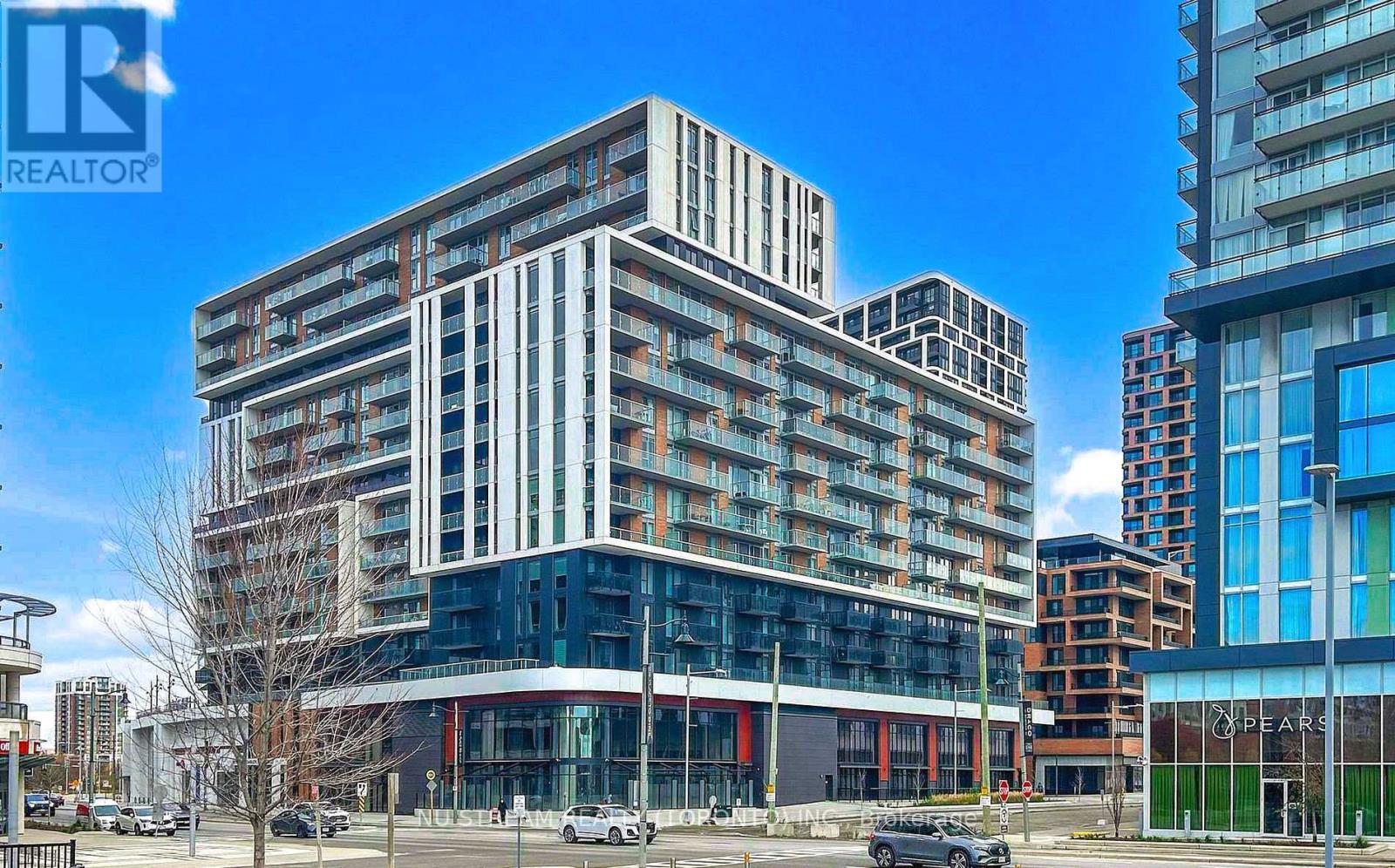 Apartment at 1038 - 8119 BIRCHMOUNT ROAD, Markham (Unionville)