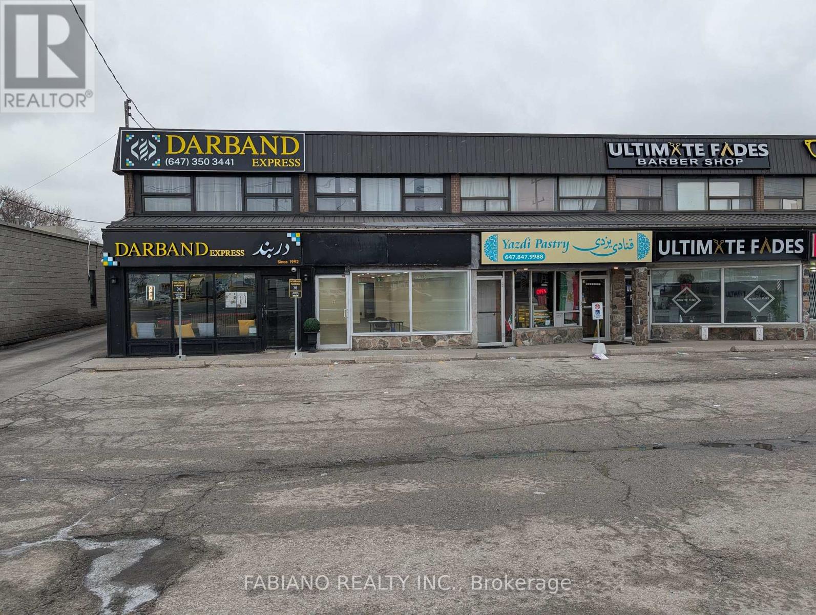 Other at 2 - 13130 YONGE STREET, Richmond Hill (Oak Ridges)