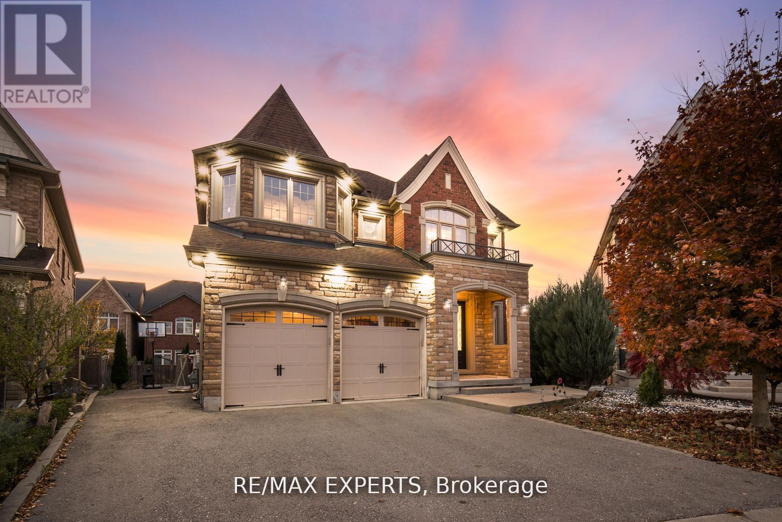 Detached at 50 LILLY VALLEY CRESCENT, King (King City)