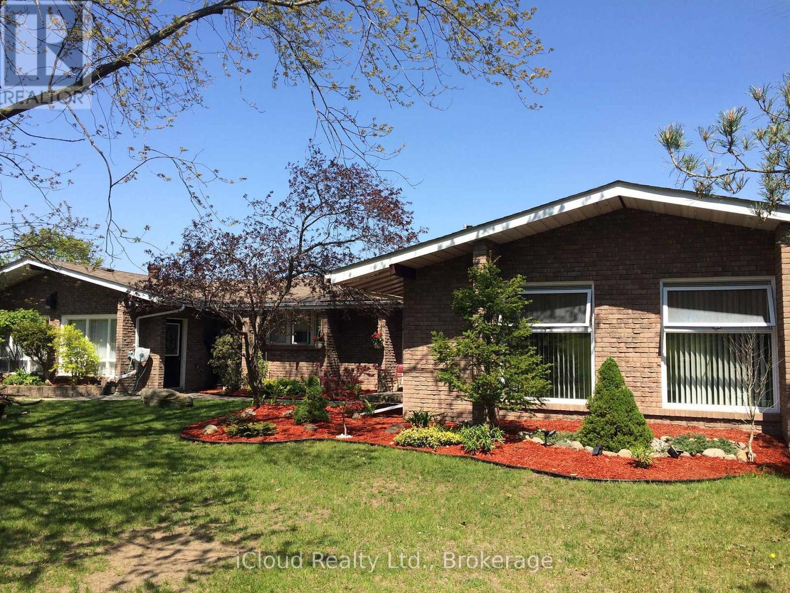 Detached at 1939 COUNTY ROAD 50, Adjala-Tosorontio