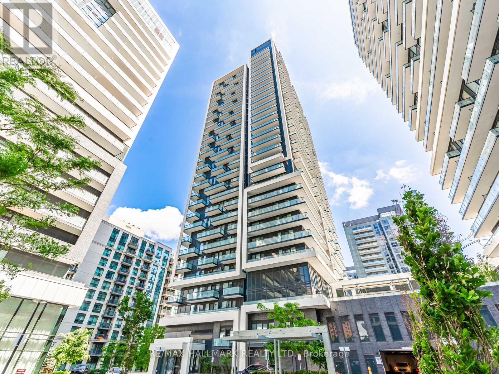 Apartment at 404 - 105 ONEIDA CRESCENT, Richmond Hill (Langstaff)