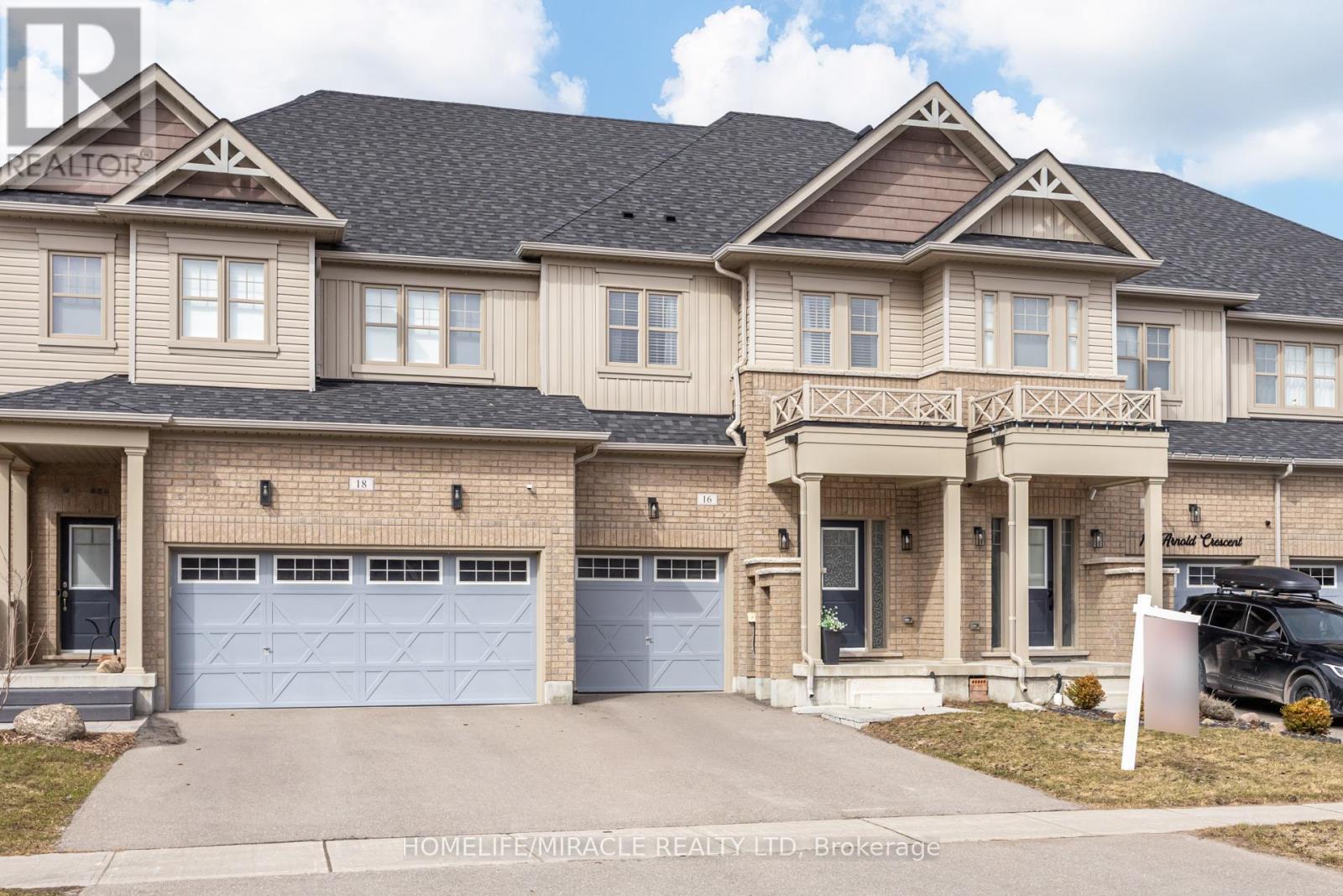 Townhouse at 16 ARNOLD CRESCENT, New Tecumseth (Alliston)