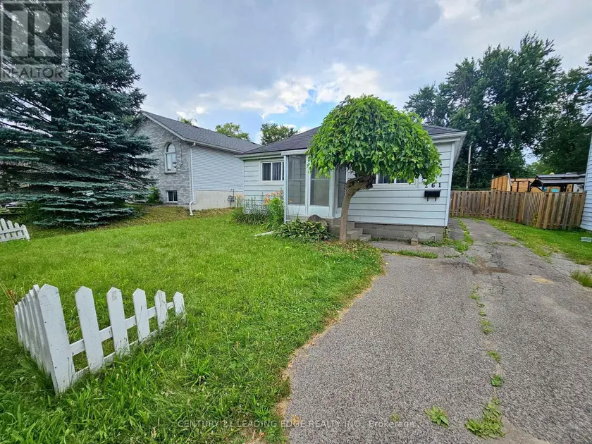 Detached at 261 PARKWAY AVENUE, Georgina