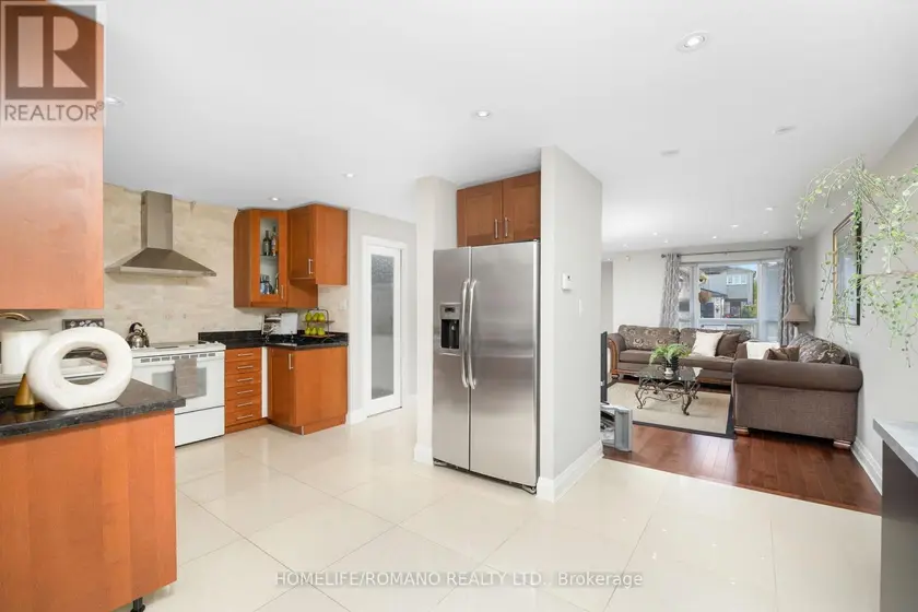 Semi-Detached/Link at 36 BROUGHAM DRIVE, Vaughan