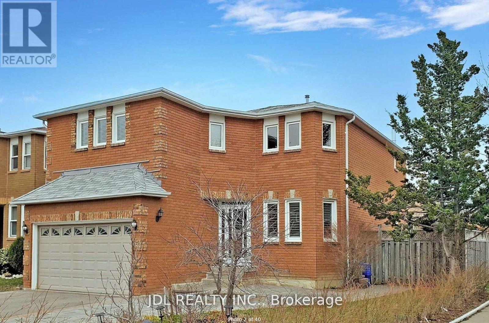 Detached at ROOM 1 - 73 SQUIRE DRIVE, Richmond Hill (Devonsleigh)
