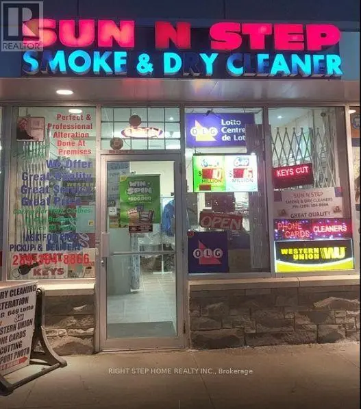 Other at 1611 RUTHERFORD ROAD N, Vaughan (Patterson)