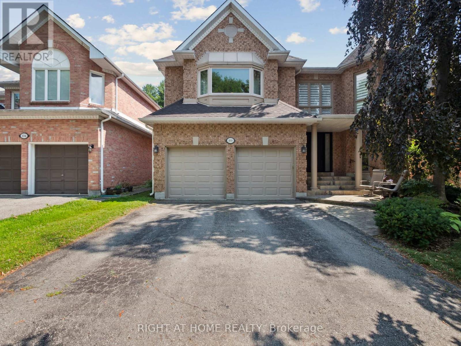 Detached at 100 CARLYLE CRESCENT, Aurora (Aurora Highlands)