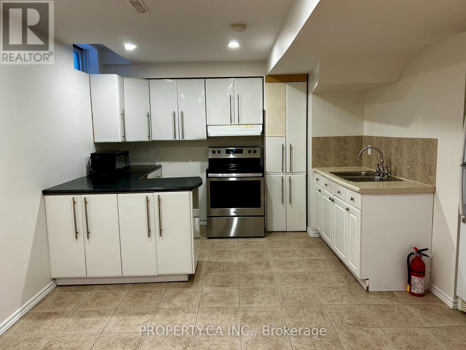 Detached at BASEMENT - 144 ROCKWOOD CRESCENT, Vaughan (Beverley Glen)
