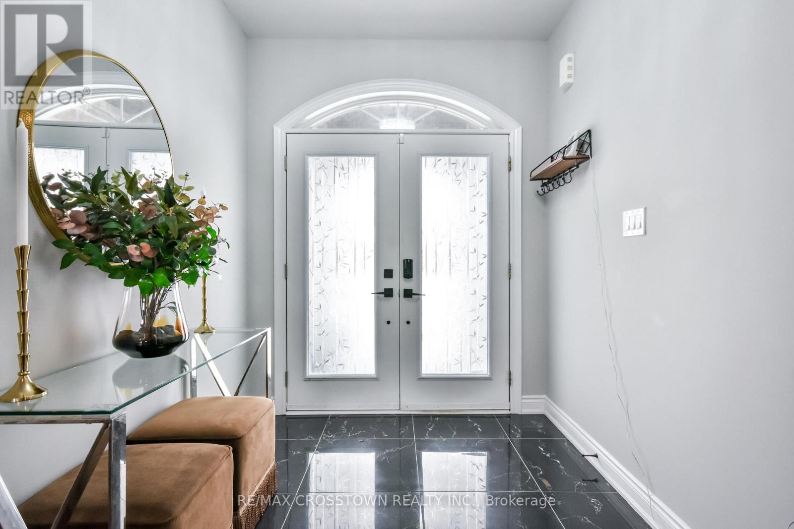 Detached at 22 STEWART CRESCENT, Essa