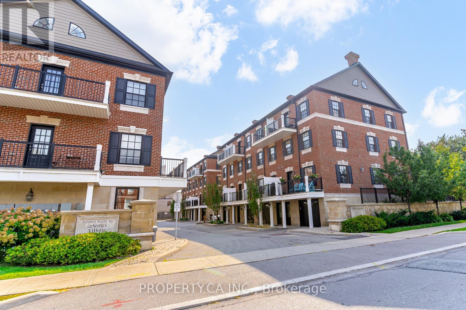 Townhouse at 16 - 10060 KEELE STREET, Vaughan (Maple)