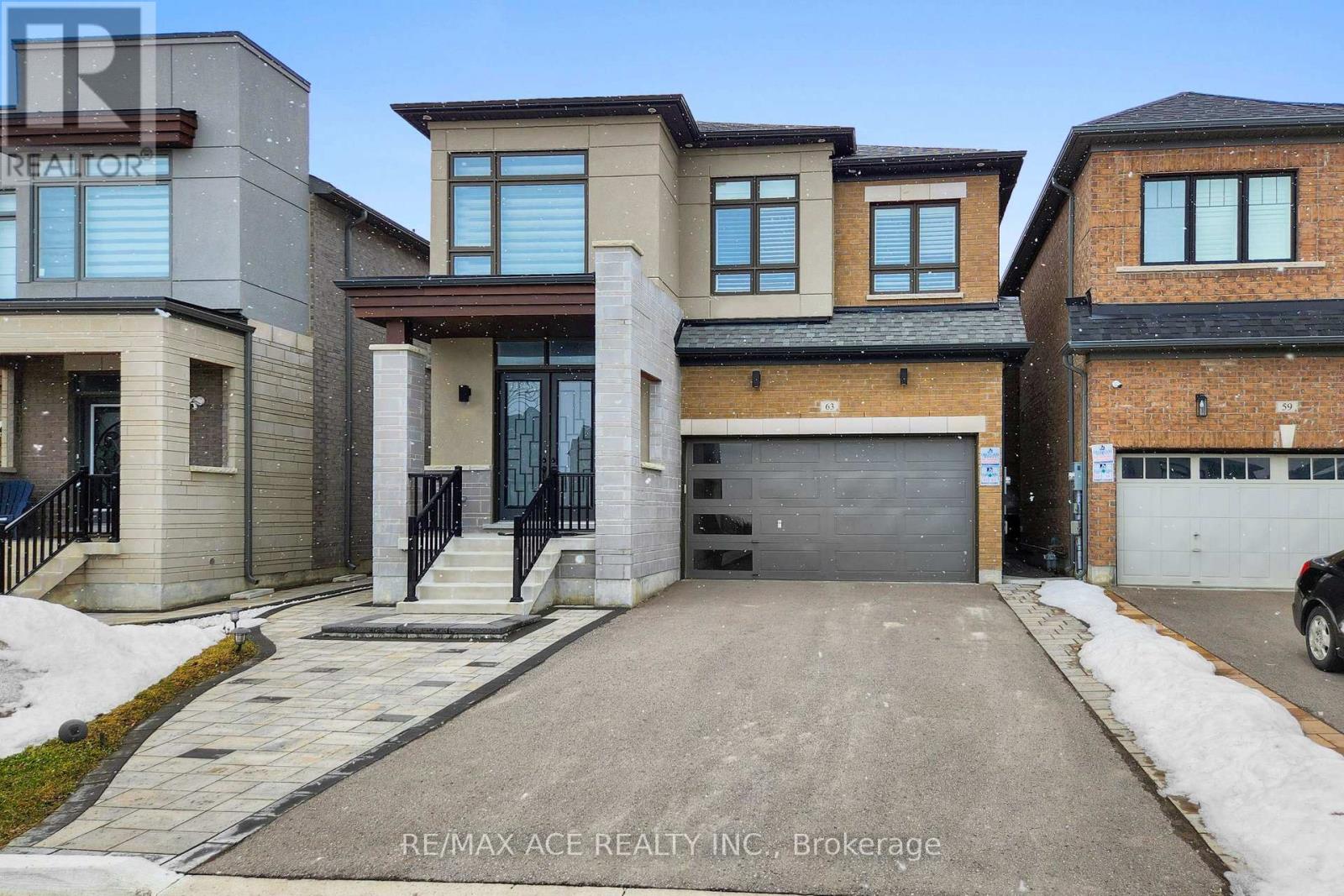 Detached at 63 SUTTONRAIL WAY, Whitchurch-Stouffville (Stouffville)