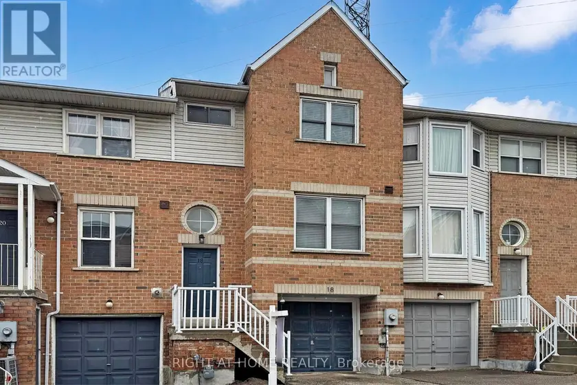 Townhouse at 18 BRANDY LANE WAY, Newmarket