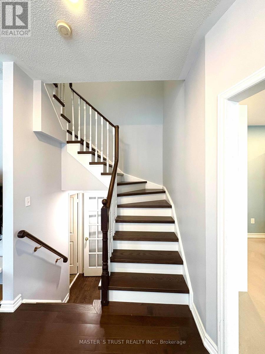 Semi-Detached/Link at 55 RUSSELL HILL ROAD, Markham