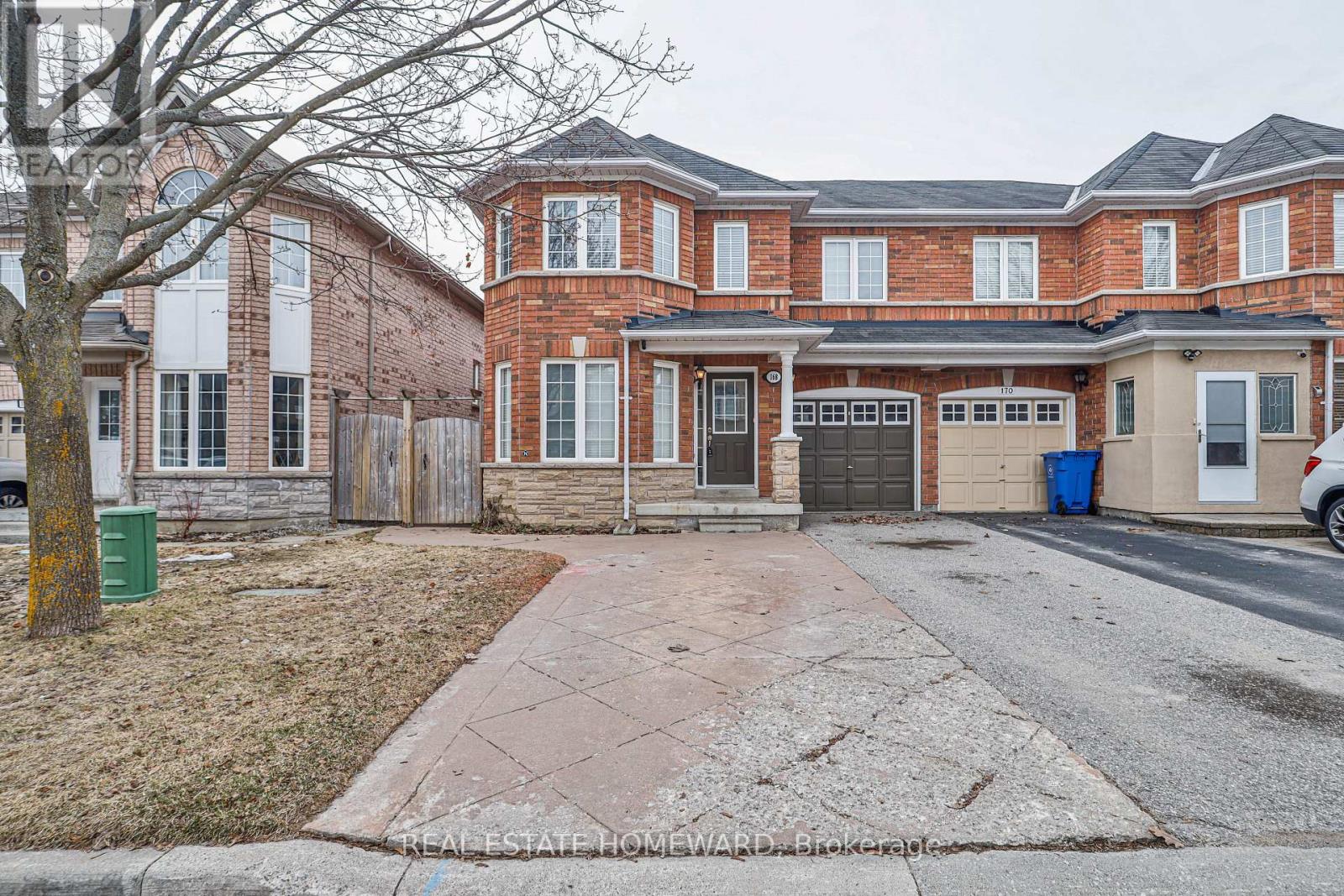Semi-Detached/Link at LOWER - 168 WAINSCOT AVENUE, Newmarket (Woodland Hill)