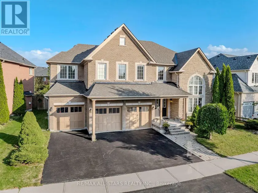 Detached at 125 SECOND AVENUE, Uxbridge