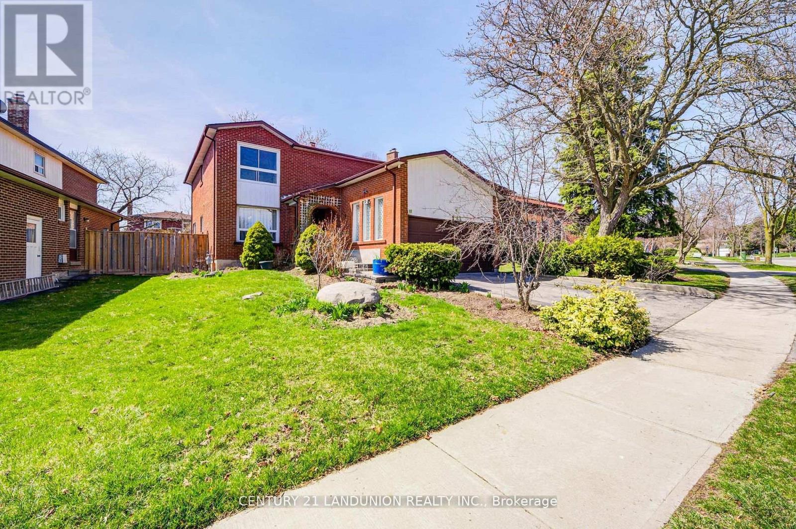 Detached at 183 WILLOWBROOK ROAD, Markham (Aileen-Willowbrook)