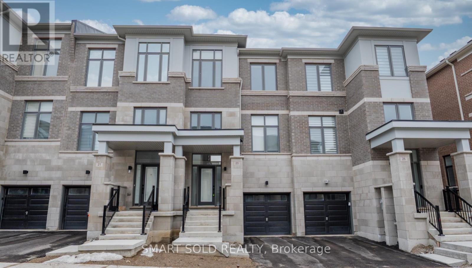 Townhouse at 23 MILLMAN LANE, Richmond Hill