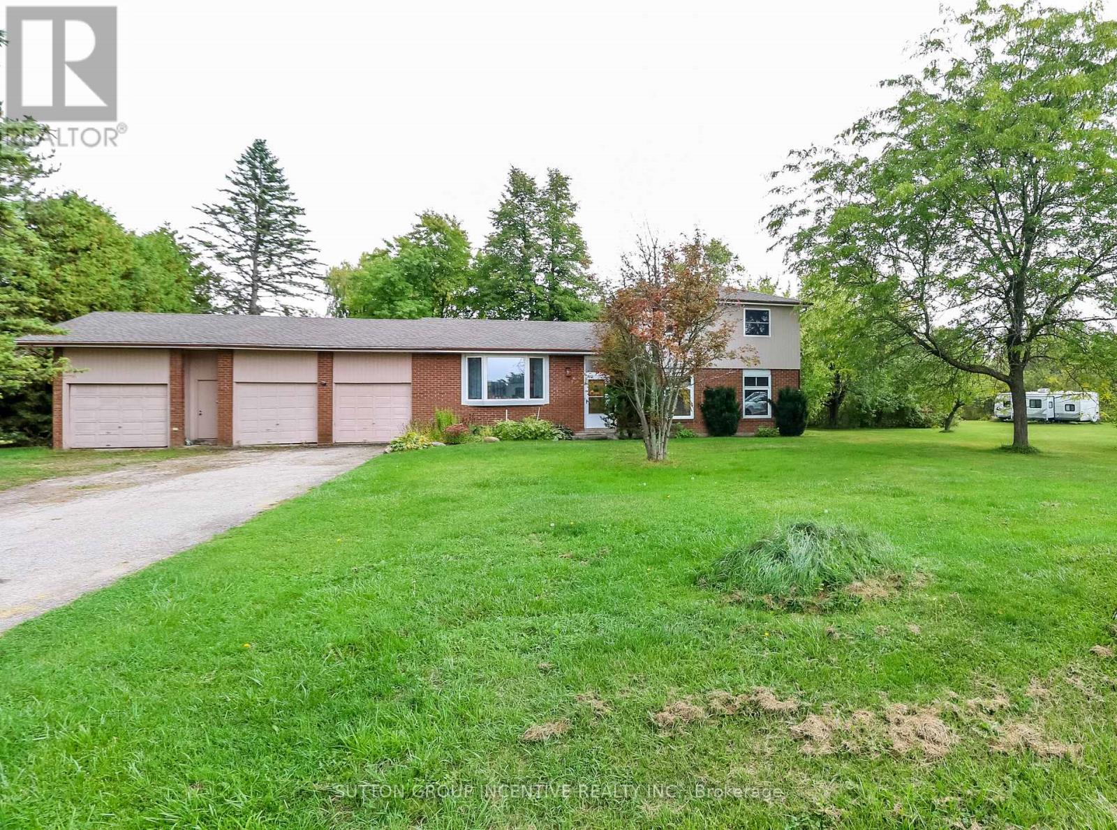 Detached at 2717 LINE 13, Bradford West Gwillimbury