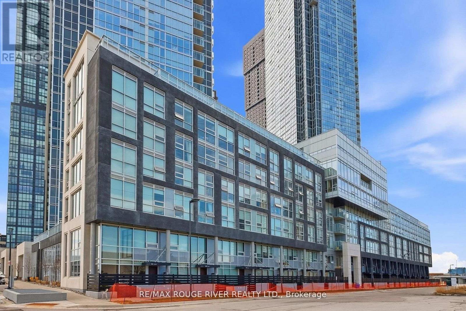 Townhouse at TH 104 - 2908 HIGHWAY 7, Vaughan (Concord)