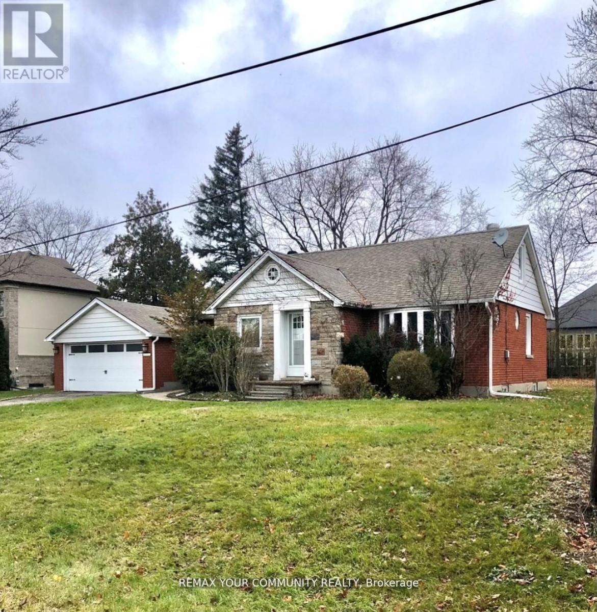 Detached at LOWER - 134 JAMES STREET, King (King City)