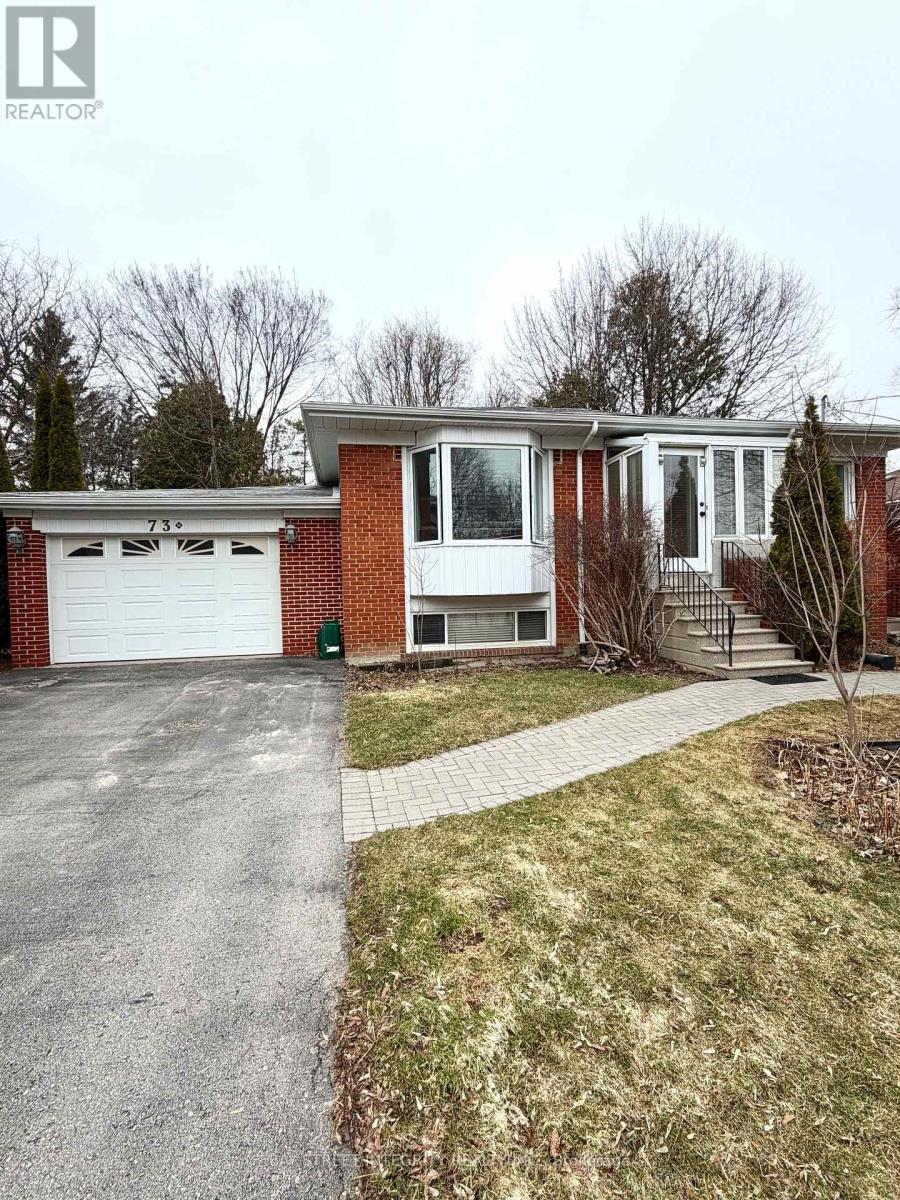 Detached at LOWERFL - 73 BOOTHBAY CRESCENT, Newmarket (Central Newmarket)